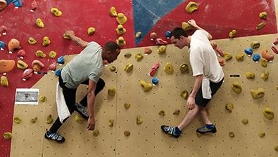 Duel d'escalade de blocs